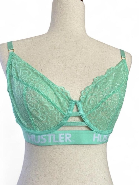 Hustler Hollywood Other - Hustler Hollywood Mint Lace Bralette with Strappy Front